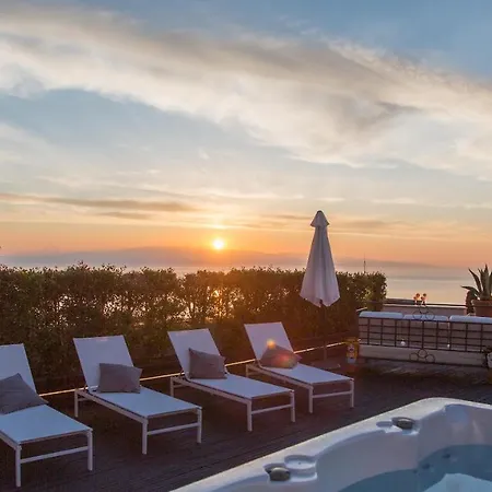 Villa Attico Giafari 6, Emma Taormina